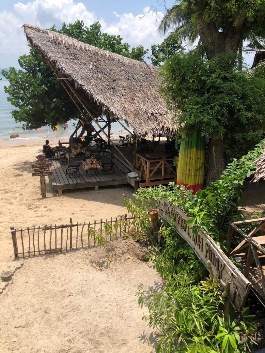 The Tropical Koh Mook Villa Exterior foto